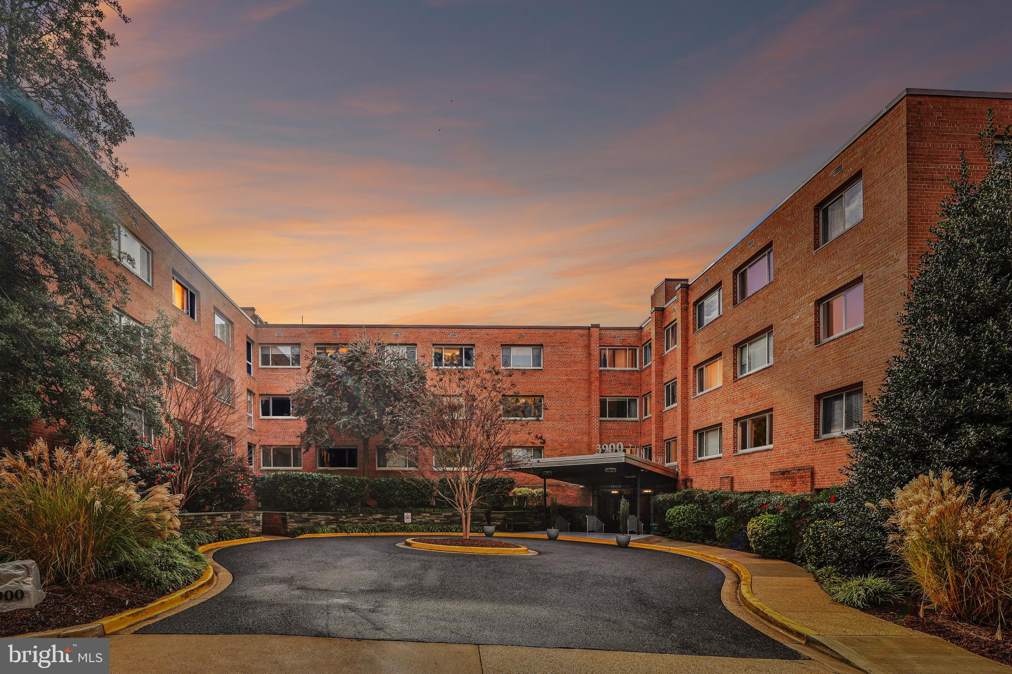 3900 Tunlaw Rd NW #619