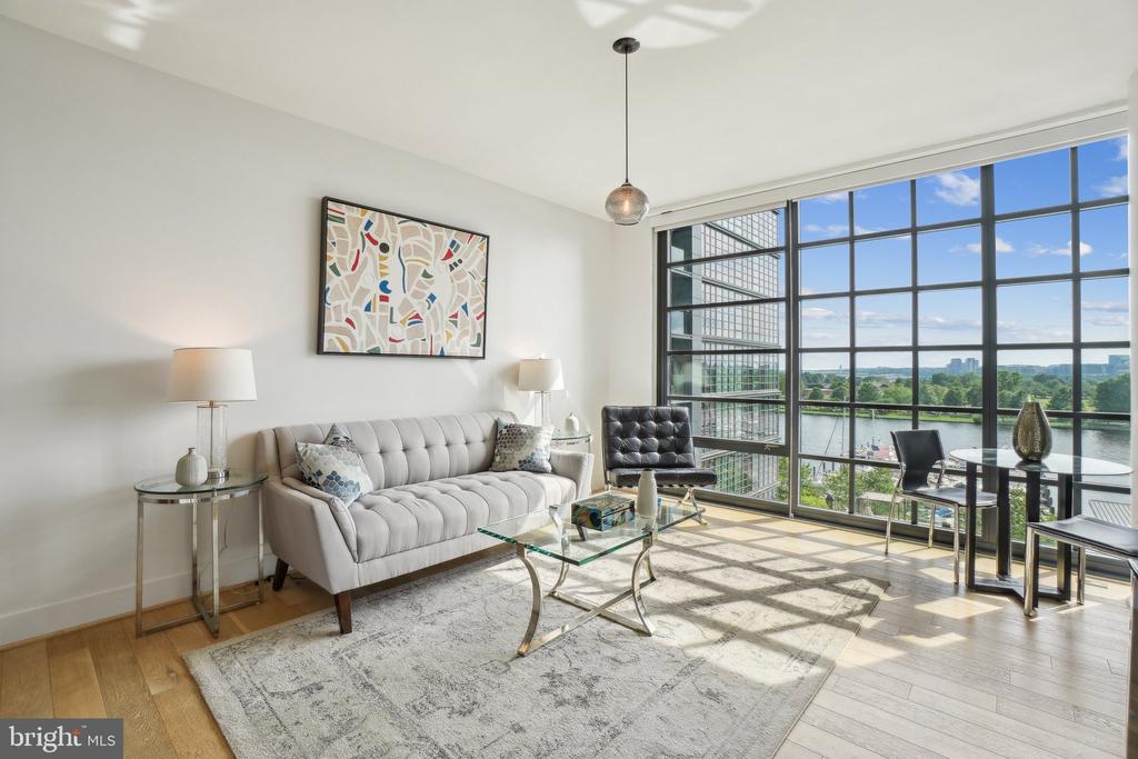 45 SUTTON SQUARE SW 602