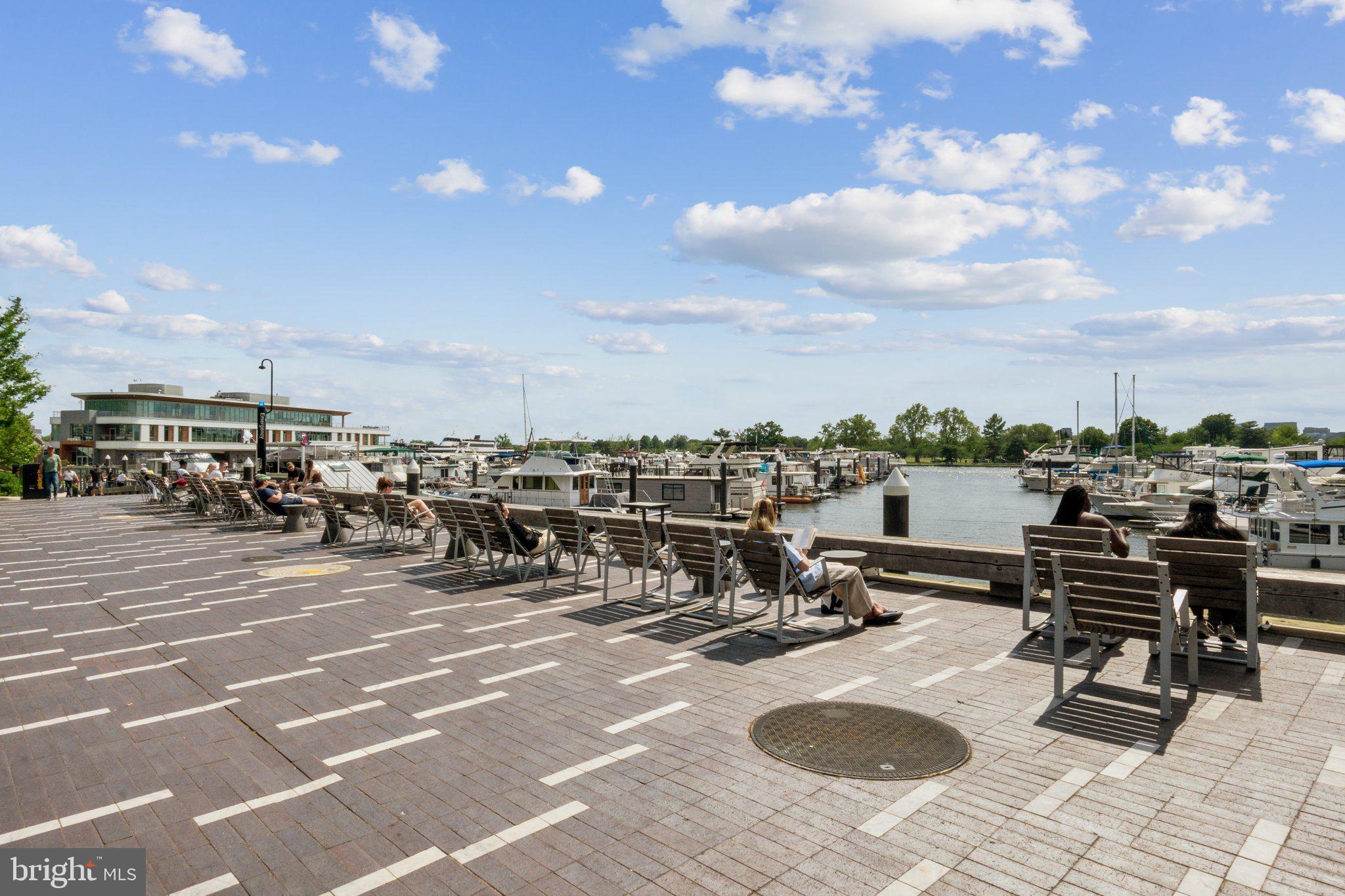 45 SUTTON SQUARE SW 602