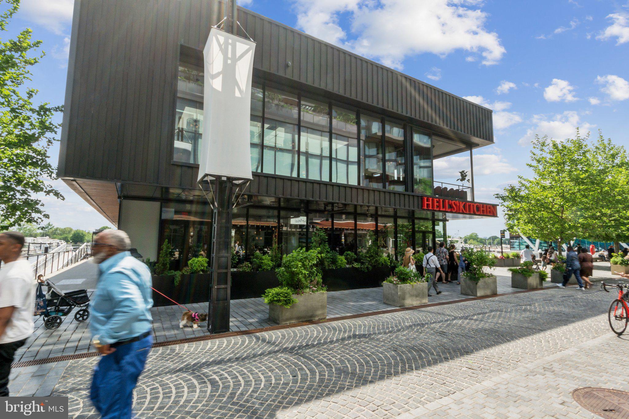 45 SUTTON SQUARE SW 602