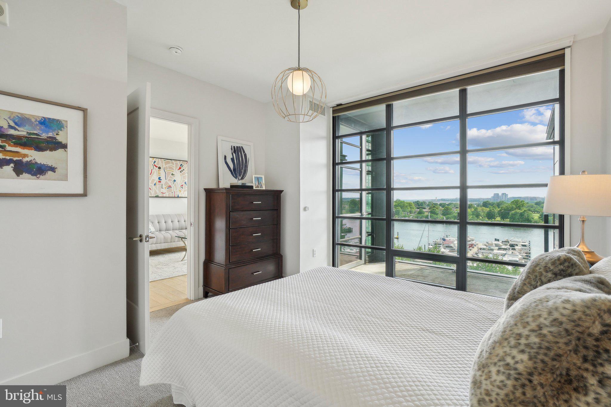 45 SUTTON SQUARE SW 602