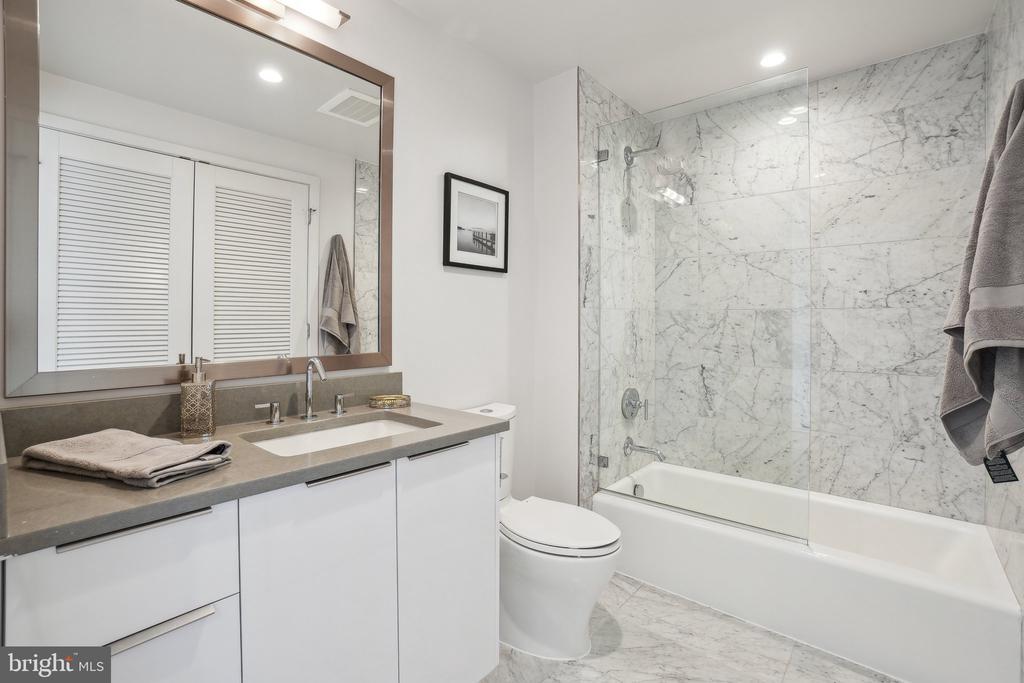 45 SUTTON SQUARE SW 602