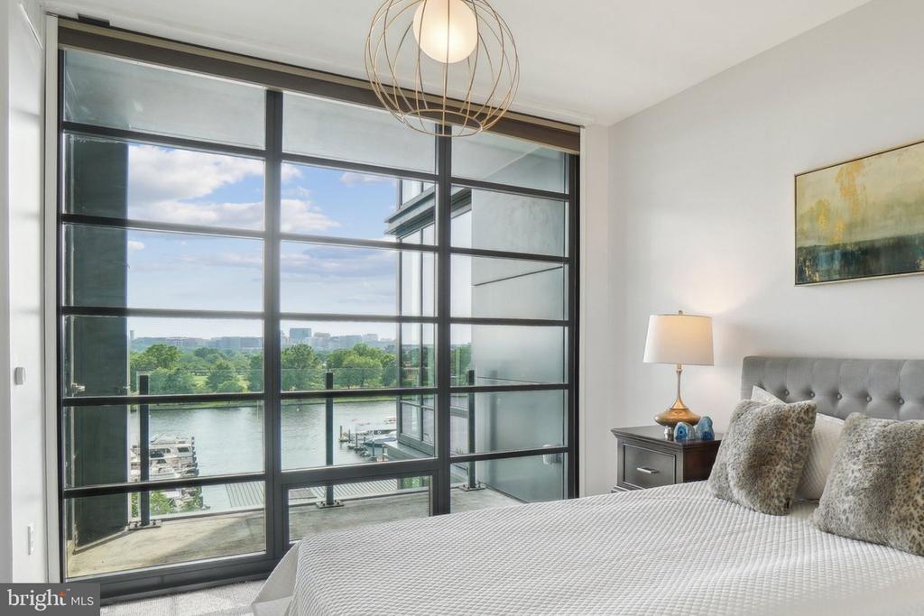 45 SUTTON SQUARE SW 602