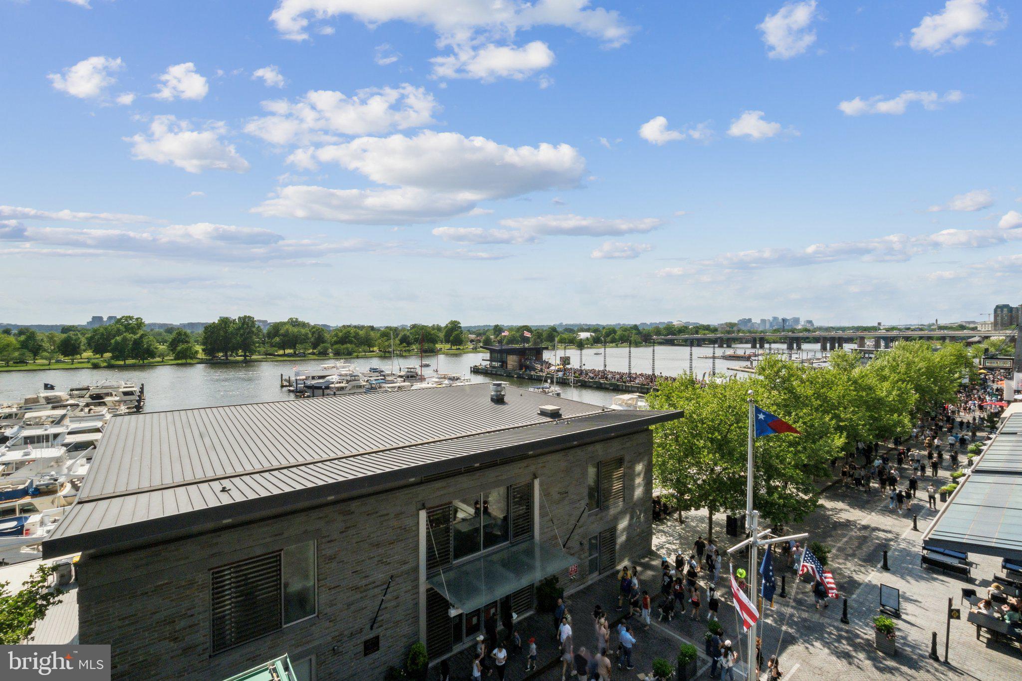 45 SUTTON SQUARE SW 602