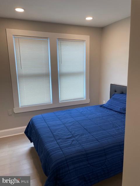 906 I STREET SE 2