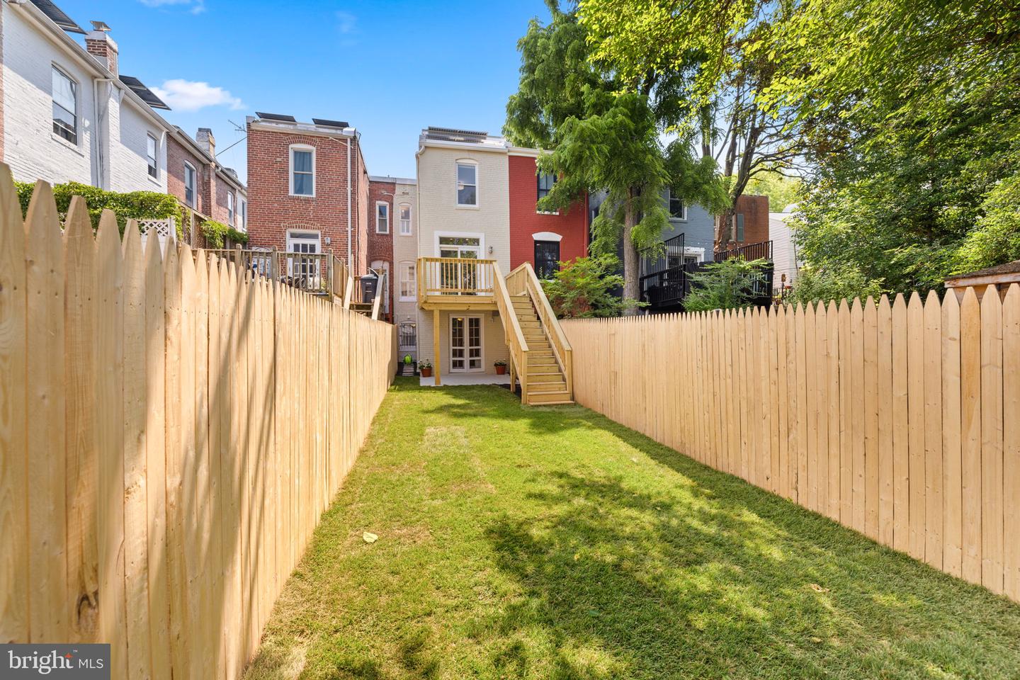 1824 35th St NW