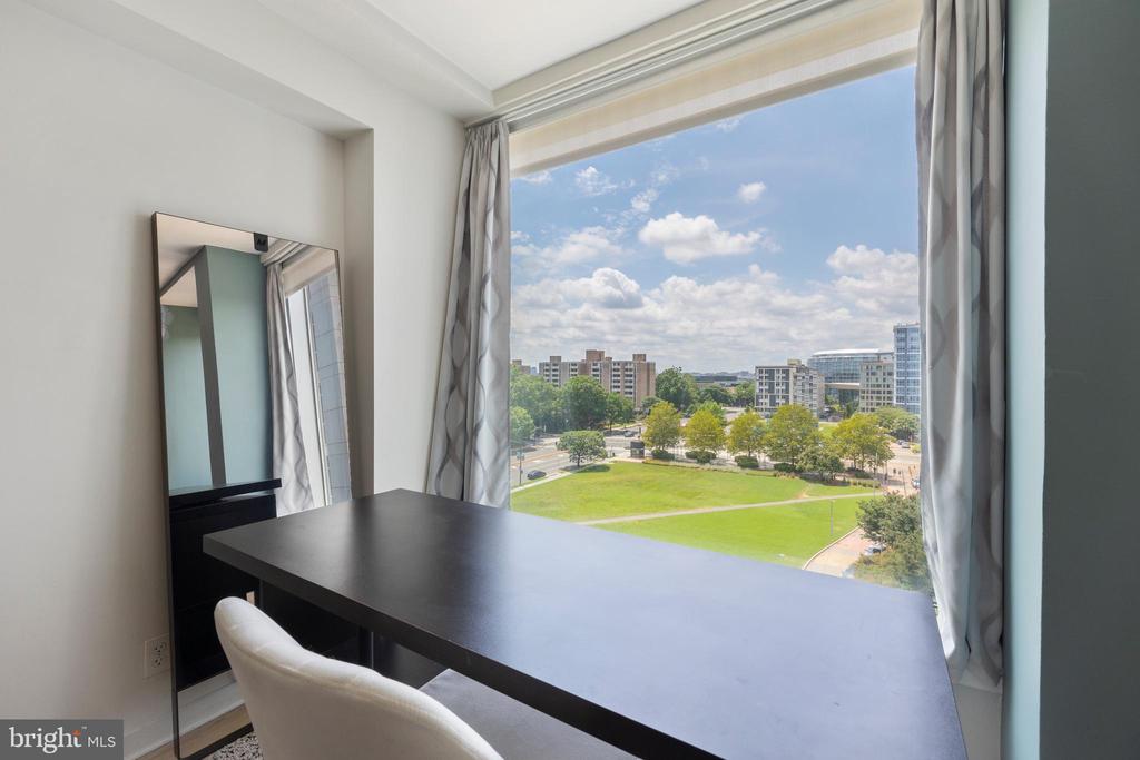 1101 3RD STREET SW 705