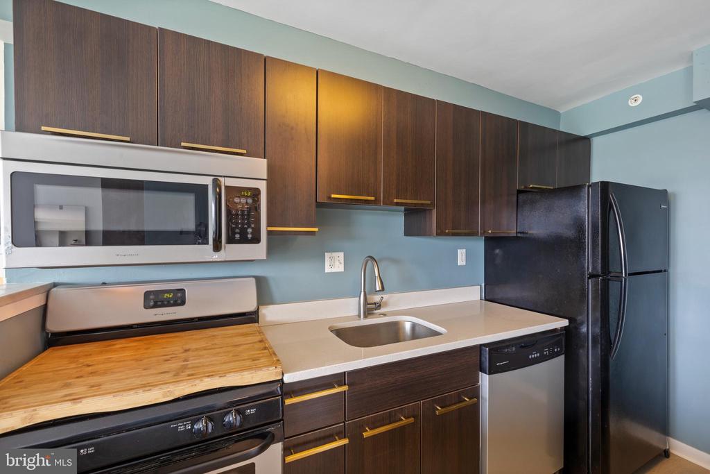 1101 3RD STREET SW 705