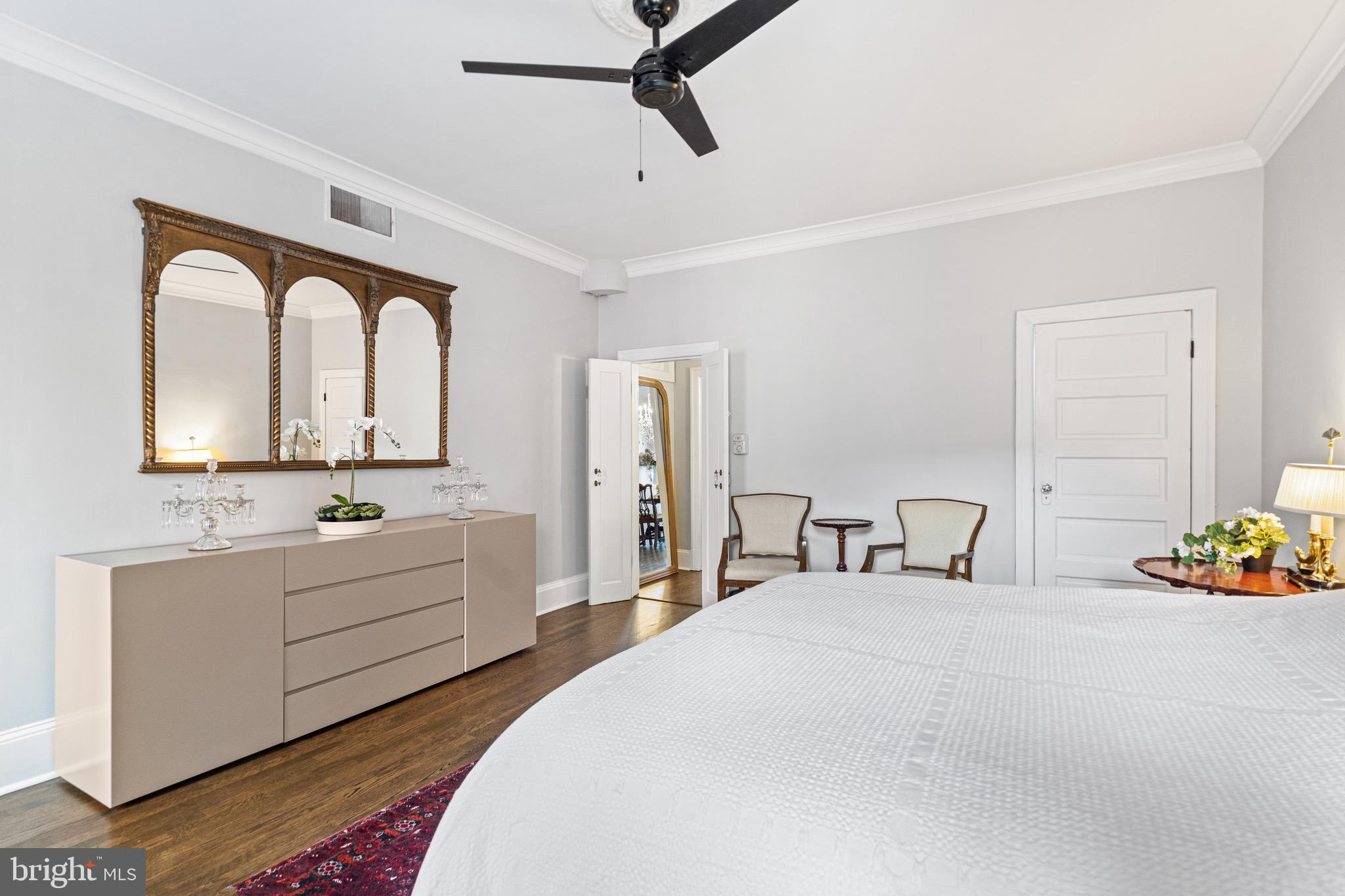 2212 MASSACHUSETTS AVE NW