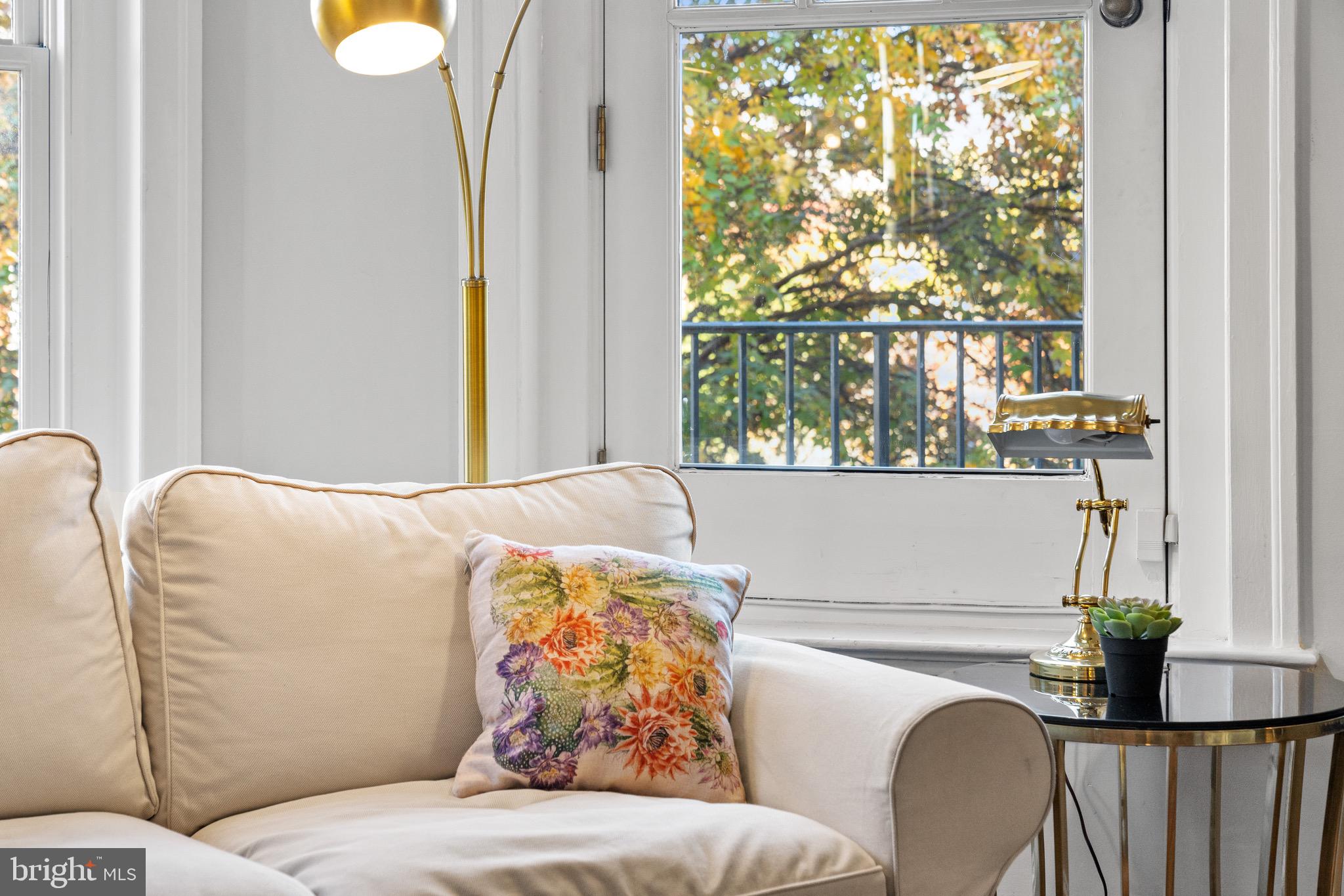 2212 MASSACHUSETTS AVE NW