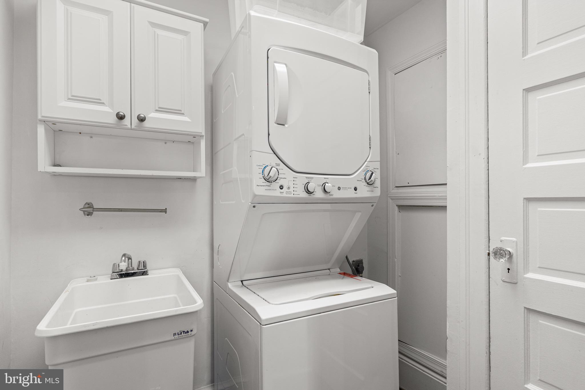 2212 MASSACHUSETTS AVE NW