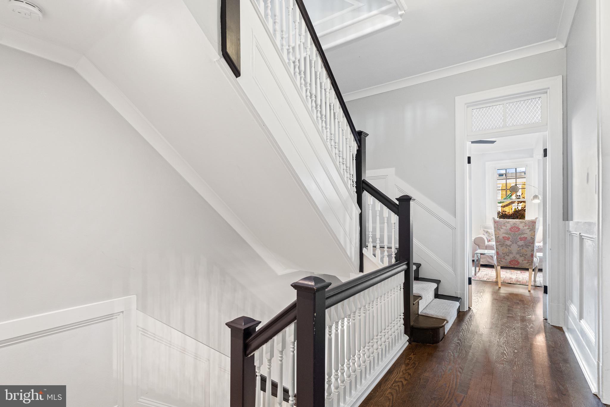 2212 MASSACHUSETTS AVE NW