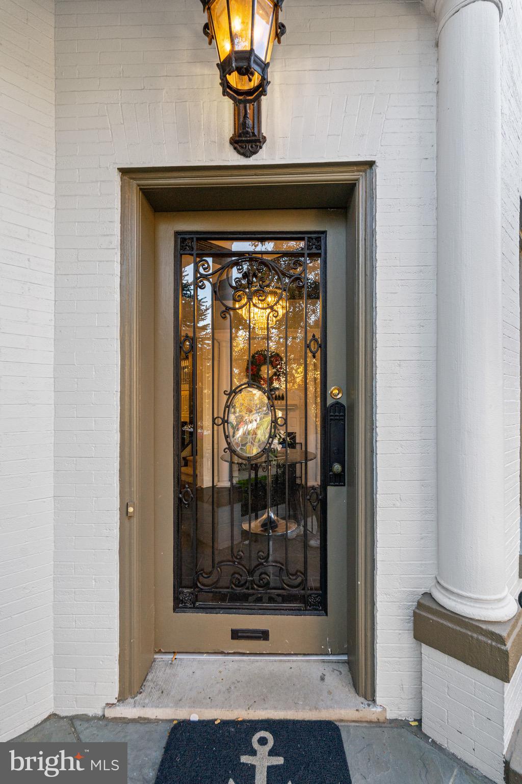 2212 MASSACHUSETTS AVE NW