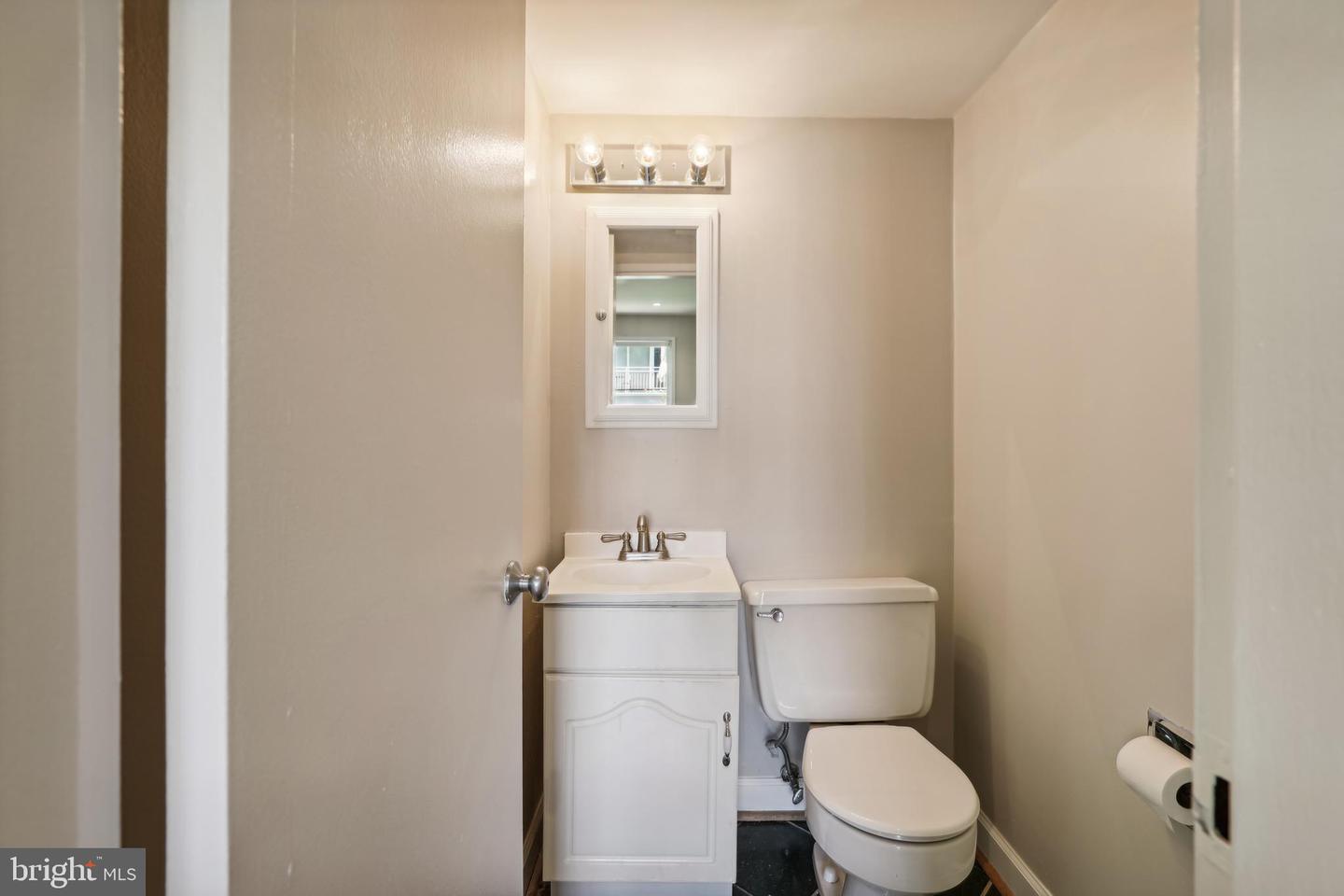 46-SW G ST SW #A