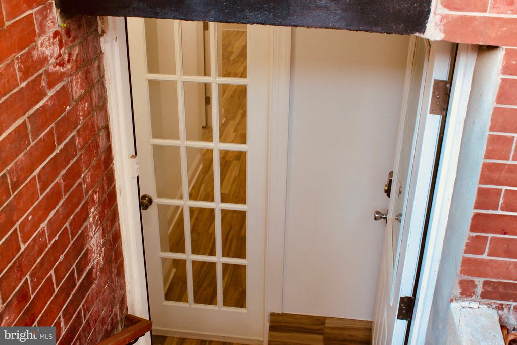 34 QUINCY PLACE NE