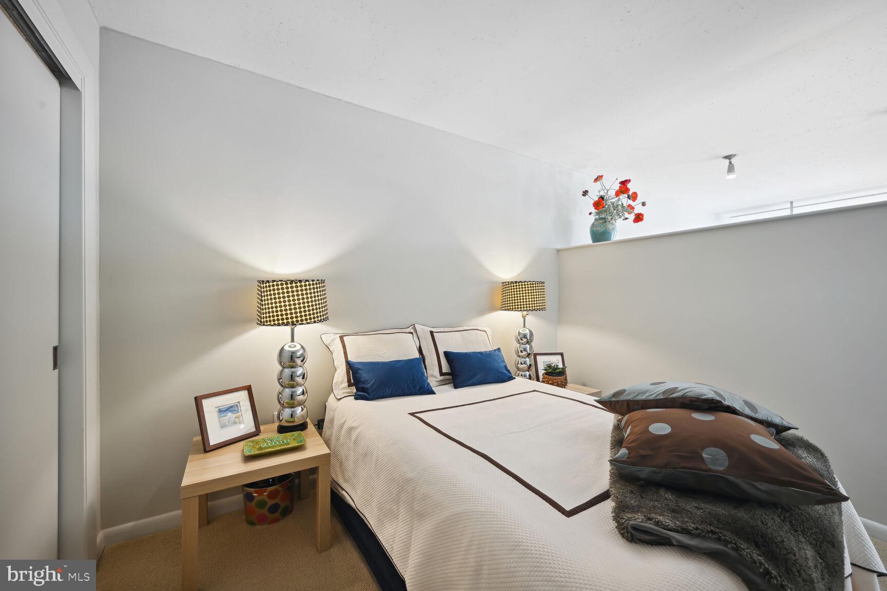 811 4TH STREET NW 720