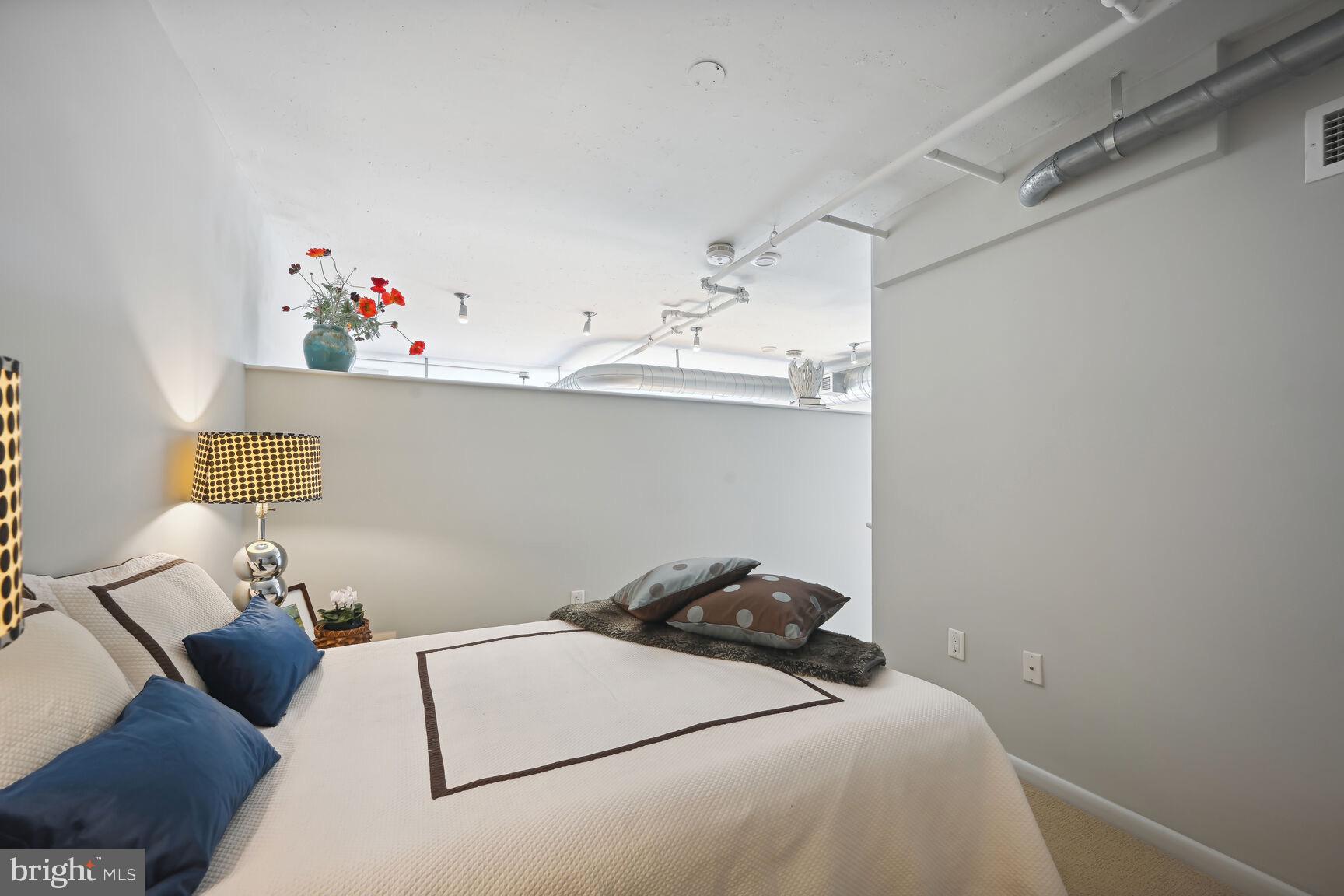 811 4TH STREET NW 720