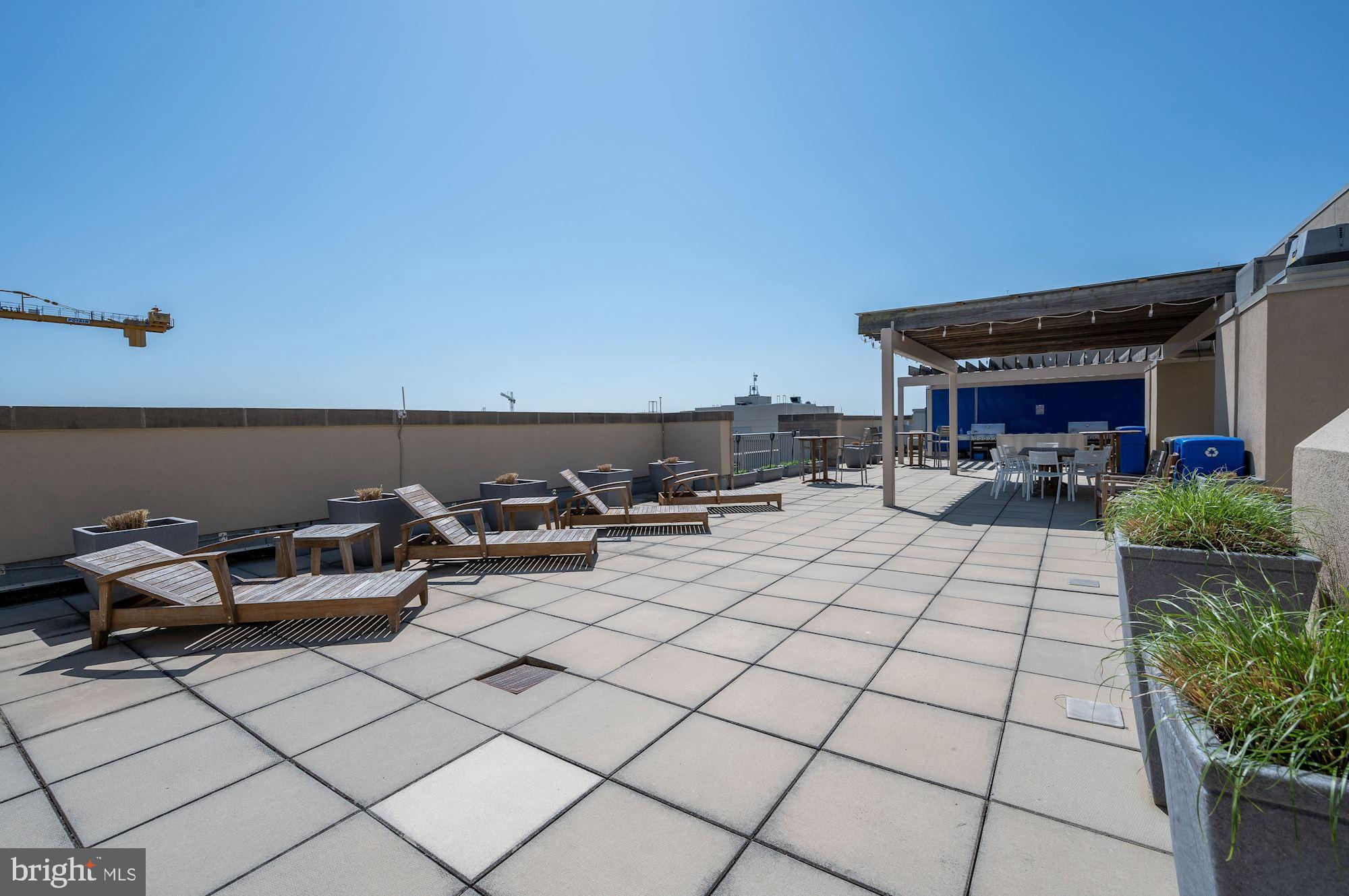 811 4TH STREET NW 720