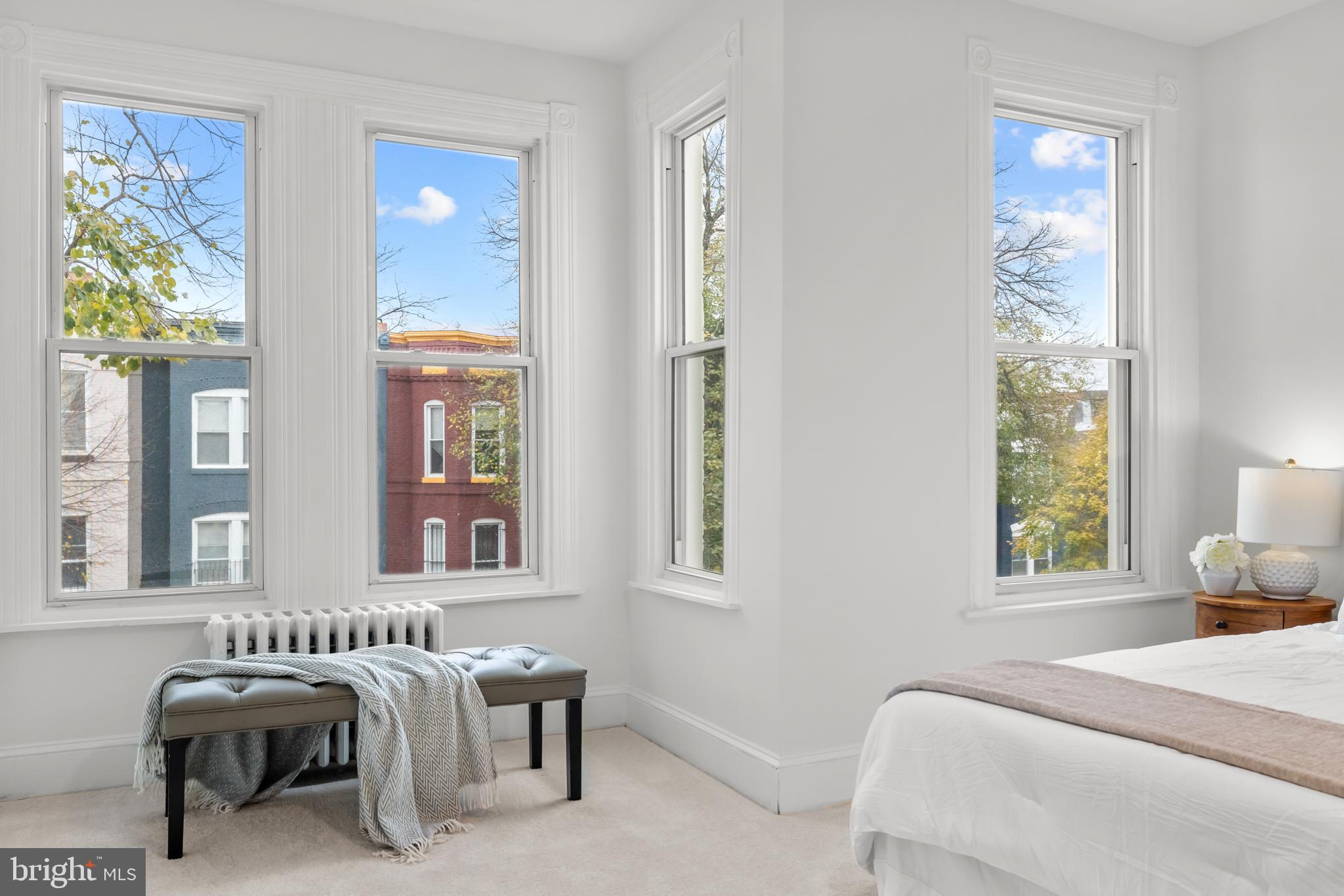 1126 MONTELLO AVENUE NE