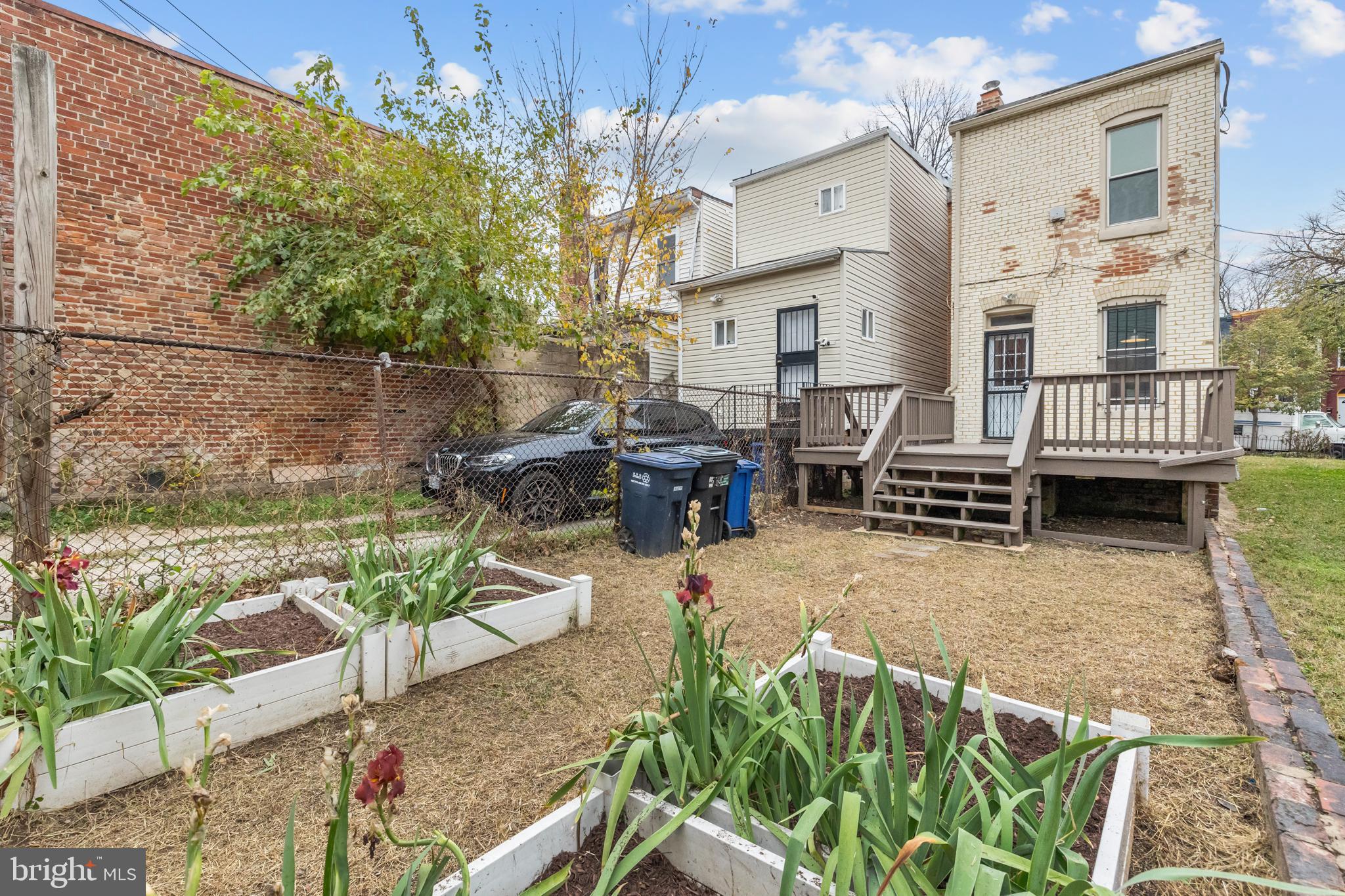 1126 MONTELLO AVENUE NE