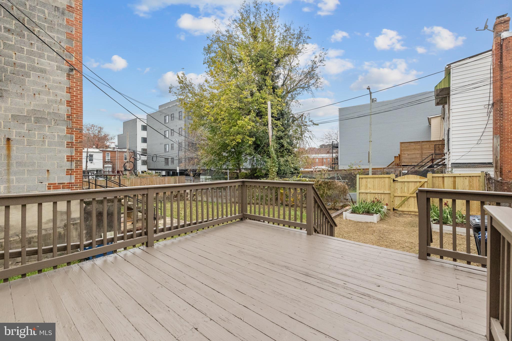 1126 MONTELLO AVENUE NE