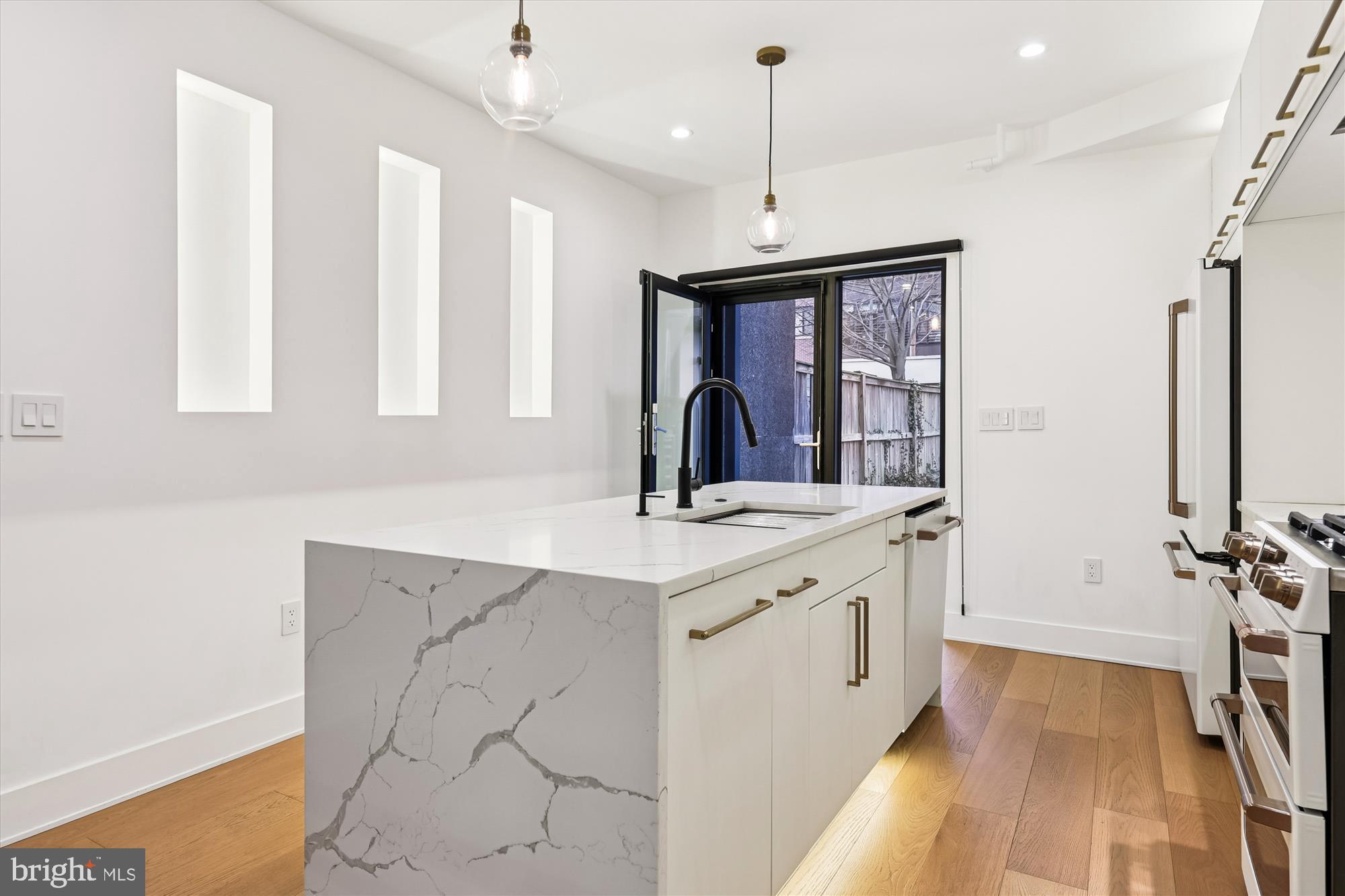 746 MORTON STREET NW 1