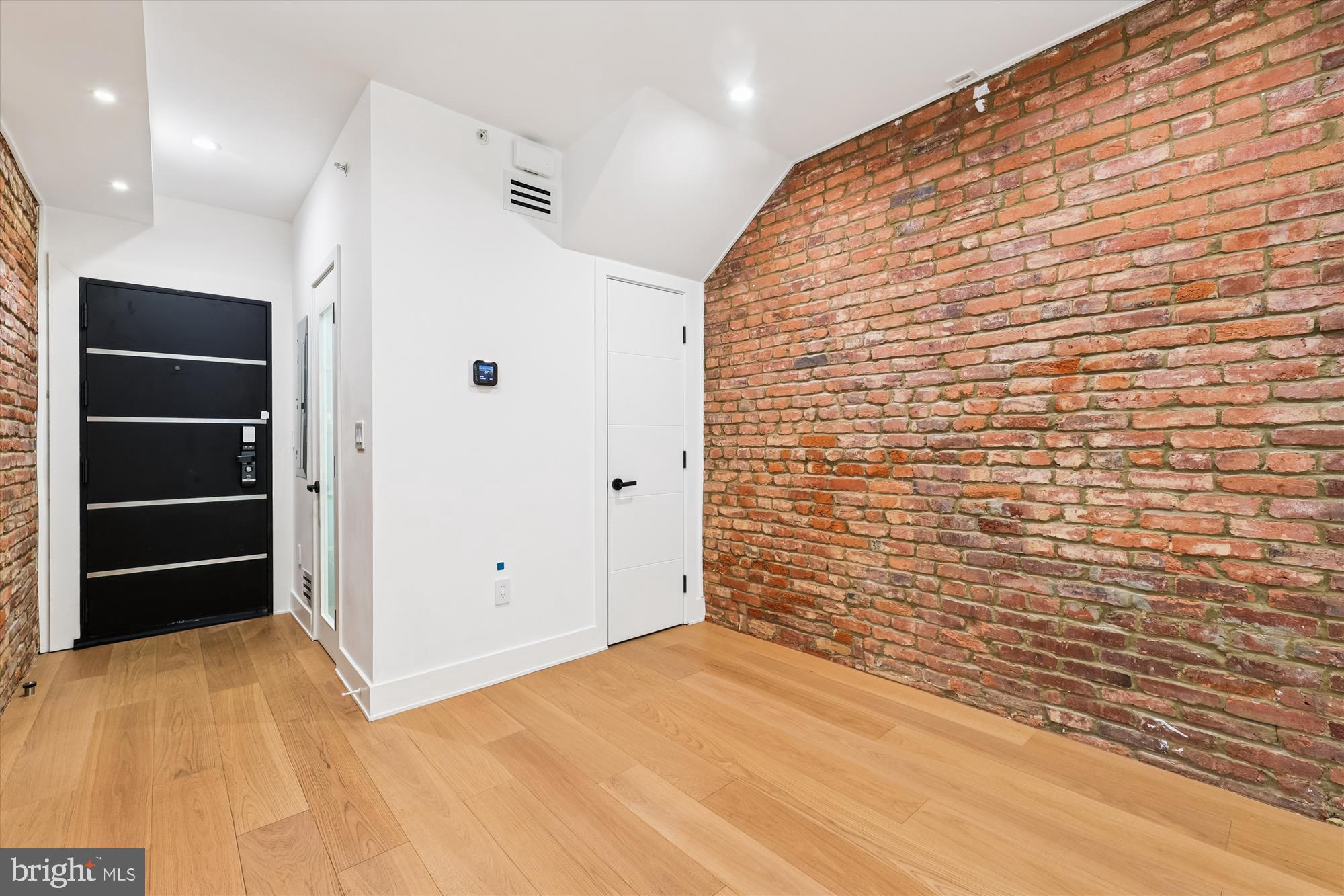 746 MORTON STREET NW 1