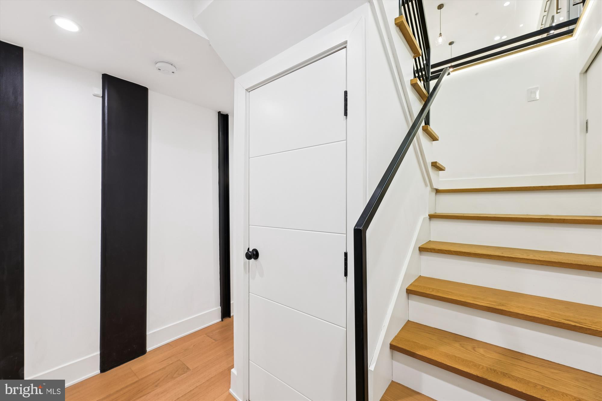 746 MORTON STREET NW 1