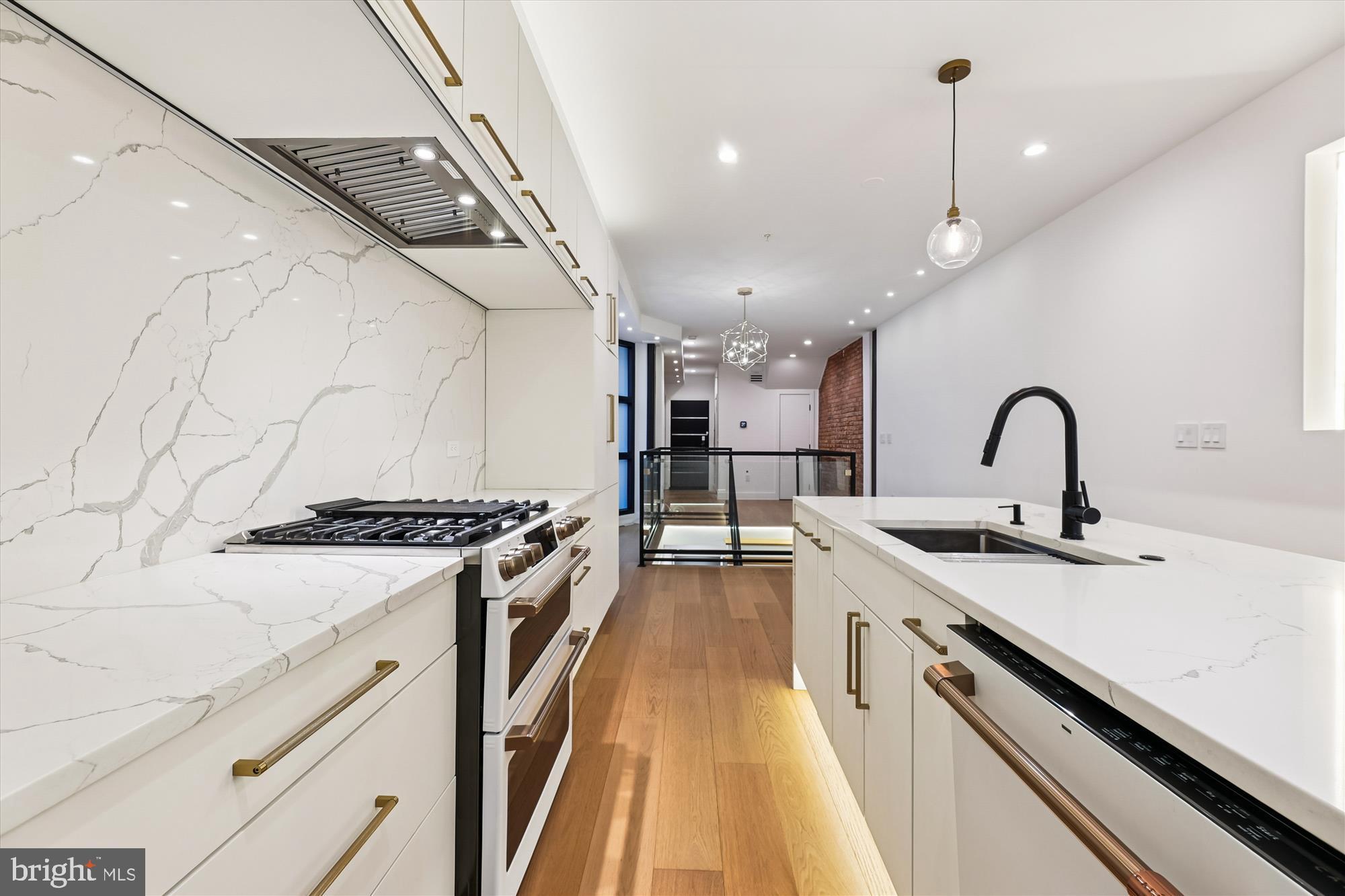 746 MORTON STREET NW 1