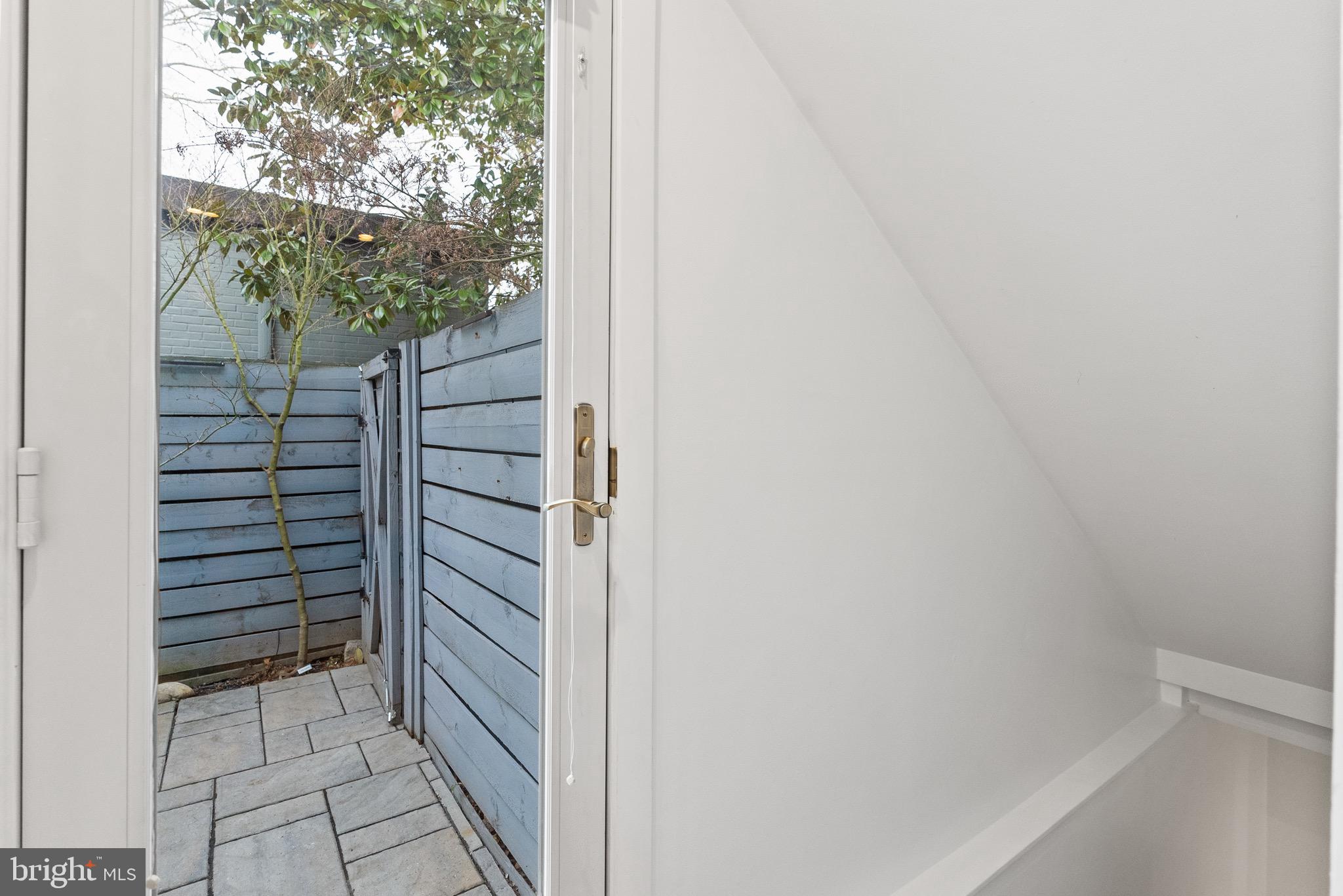 4854 RESERVOIR ROAD NW