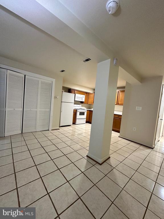 204 16TH STREET SE Unit: B