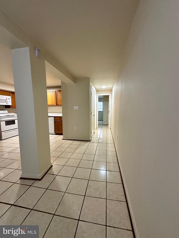 204 16TH STREET SE Unit: B
