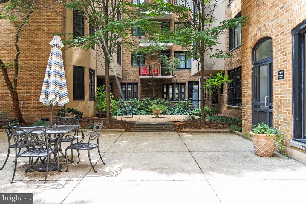 1701 16TH STREET NW Unit: 544
