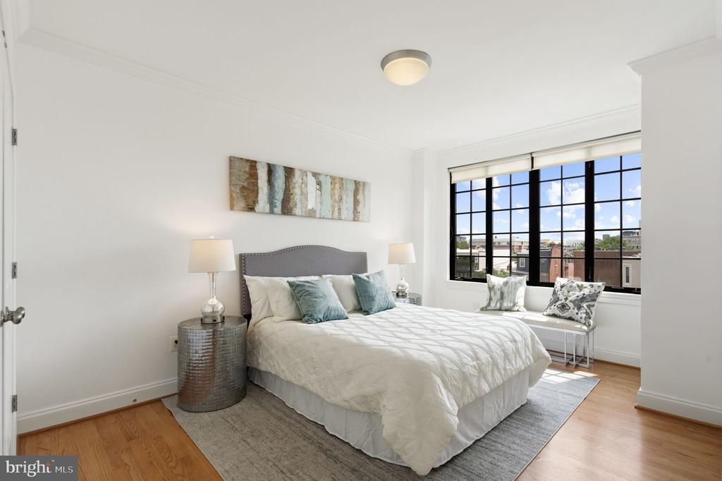 1701 16TH STREET NW Unit: 544