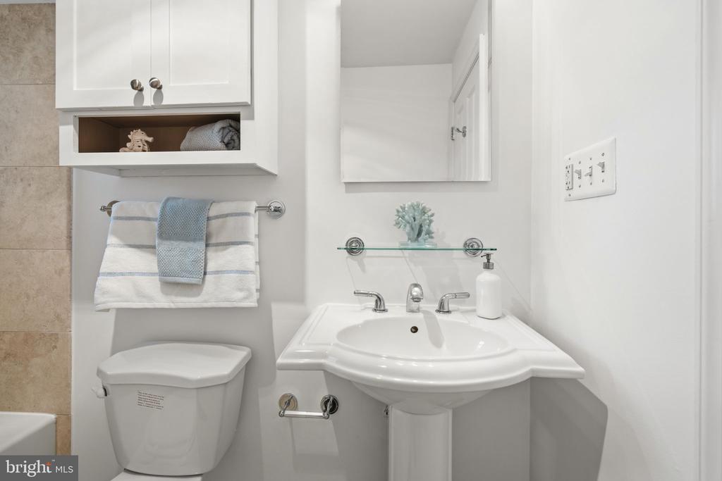 1701 16TH STREET NW Unit: 544