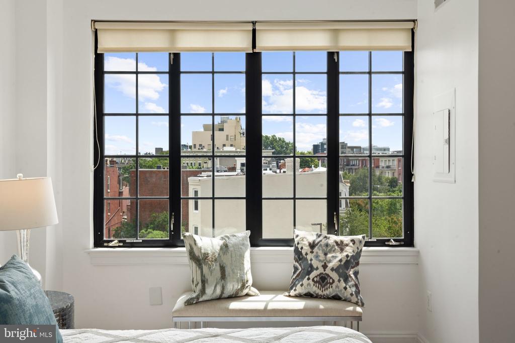 1701 16TH STREET NW Unit: 544