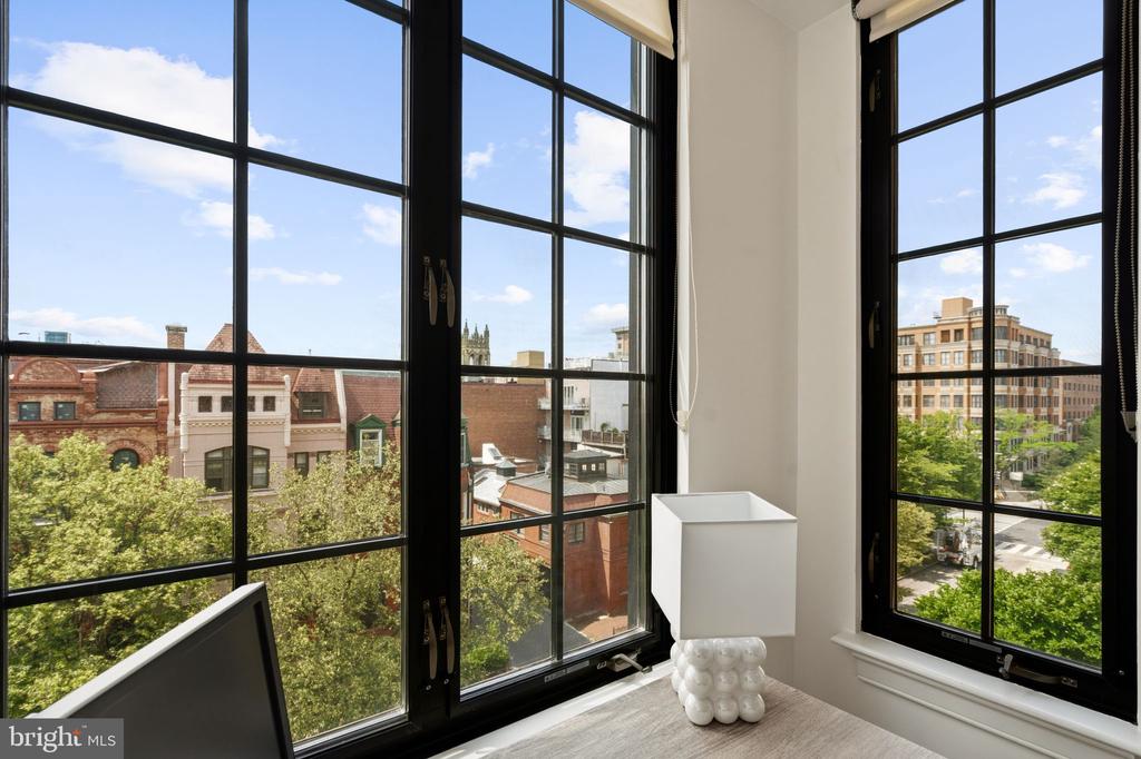 1701 16TH STREET NW Unit: 544