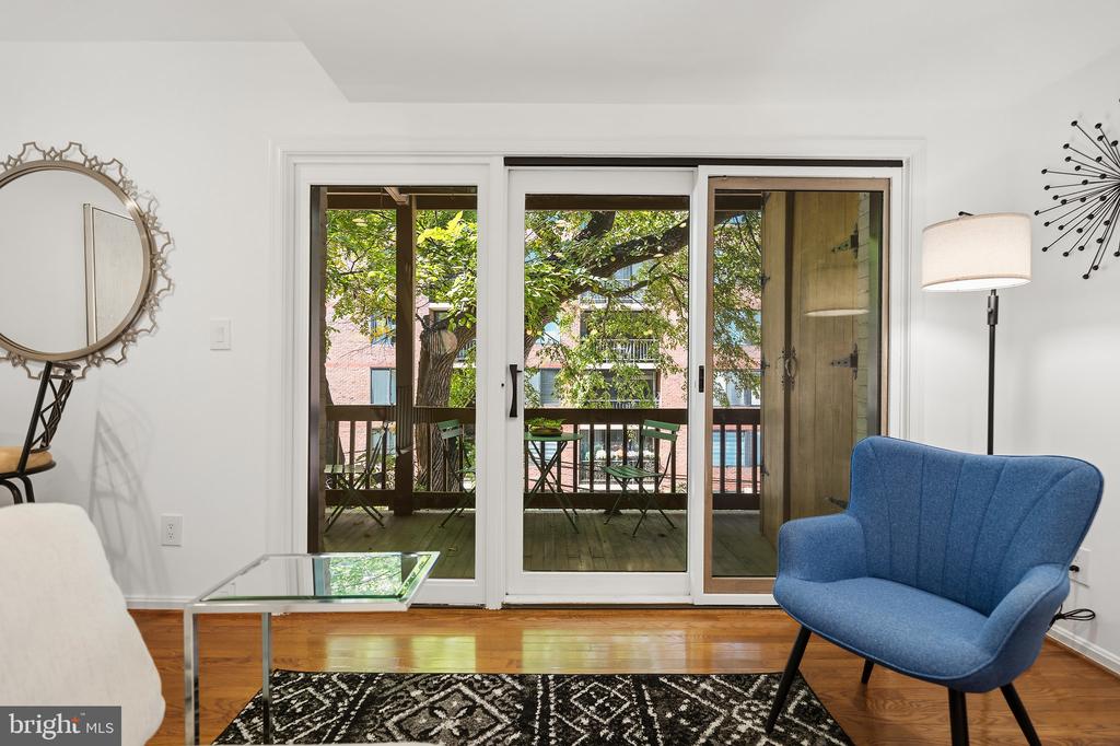 1124 25TH STREET NW Unit: 203