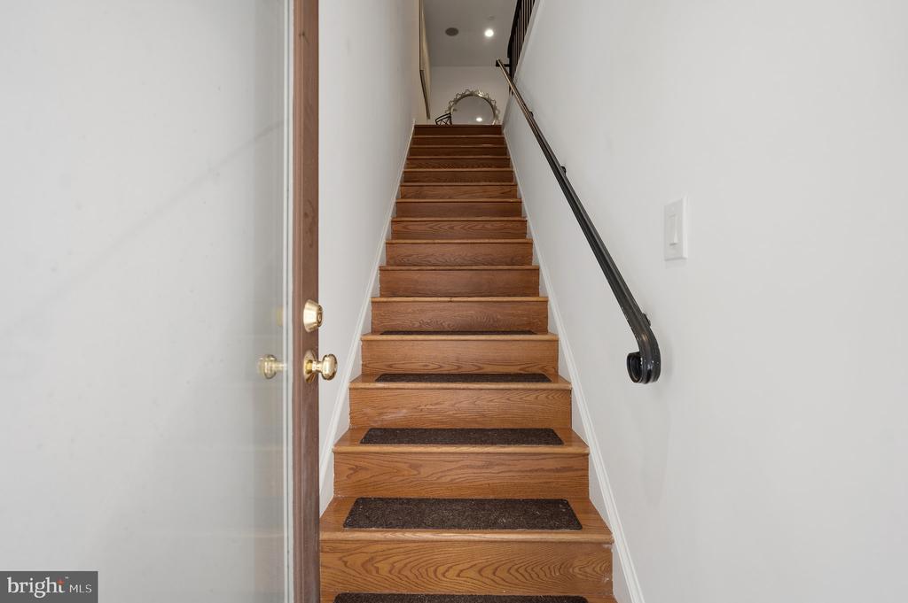 1124 25TH STREET NW Unit: 203