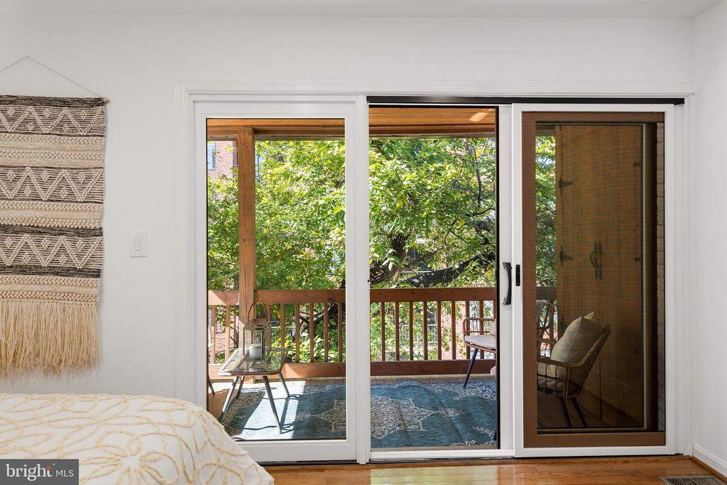 1124 25TH STREET NW Unit: 203
