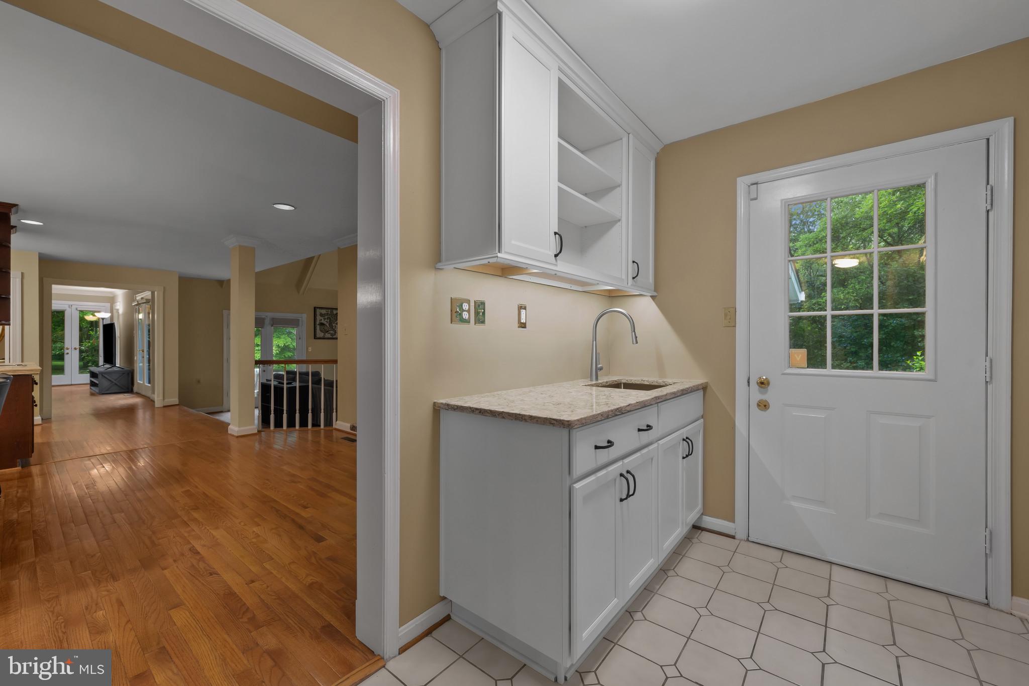 14660 VIBURNUM DRIVE