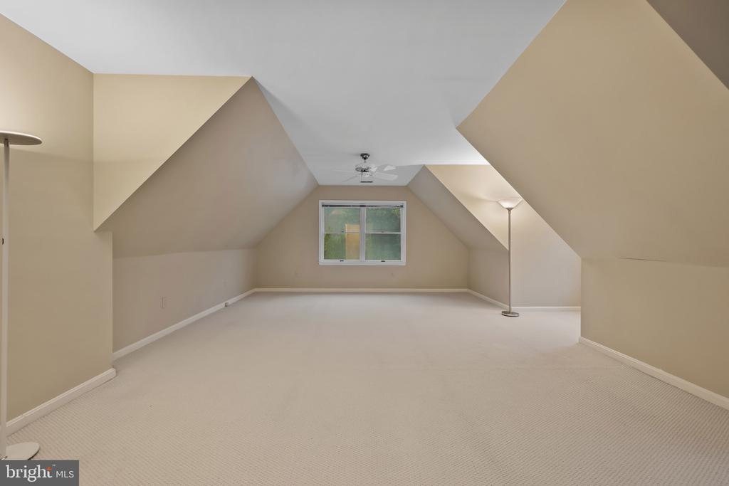 14660 VIBURNUM DRIVE