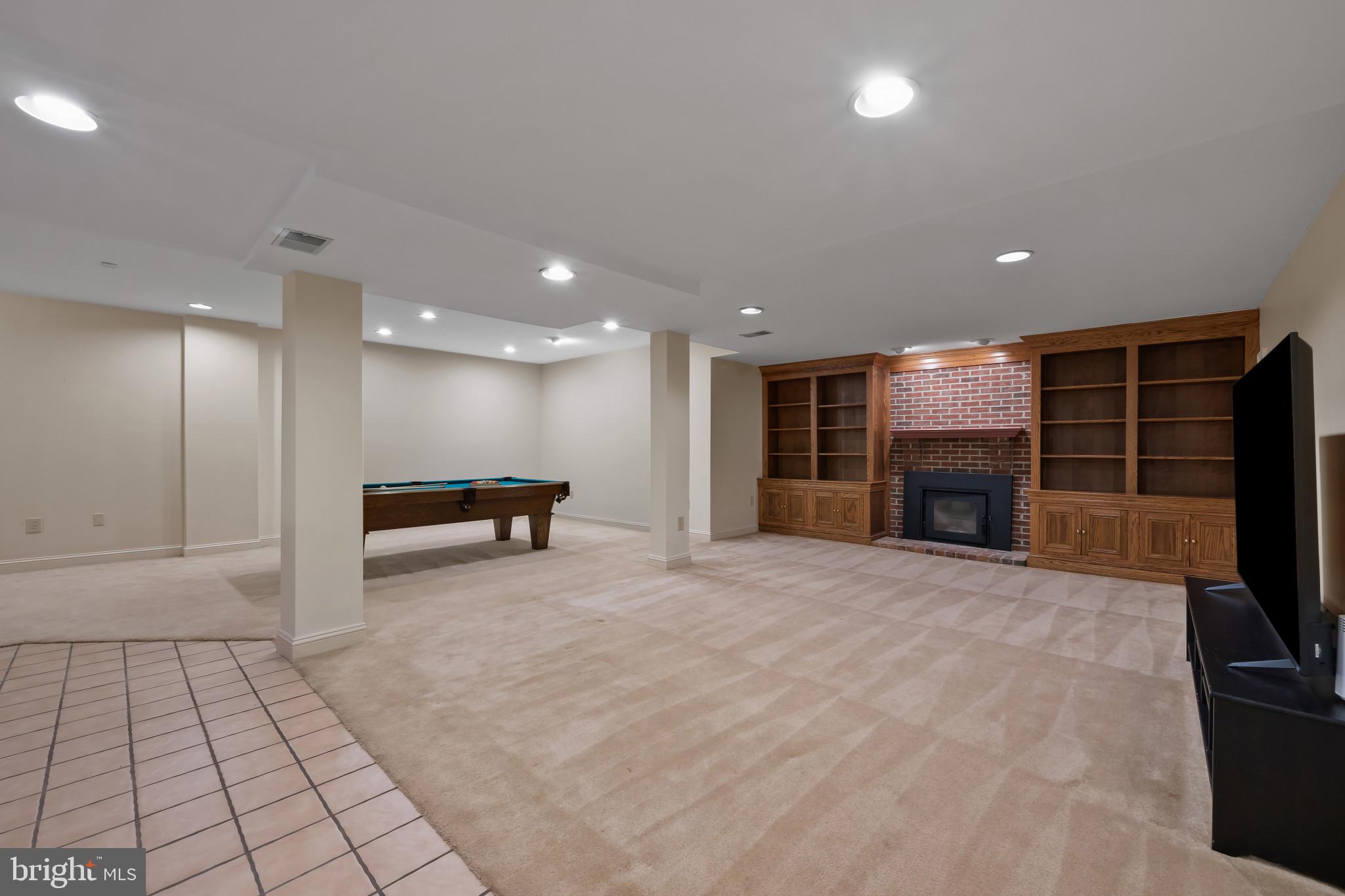 14660 VIBURNUM DRIVE