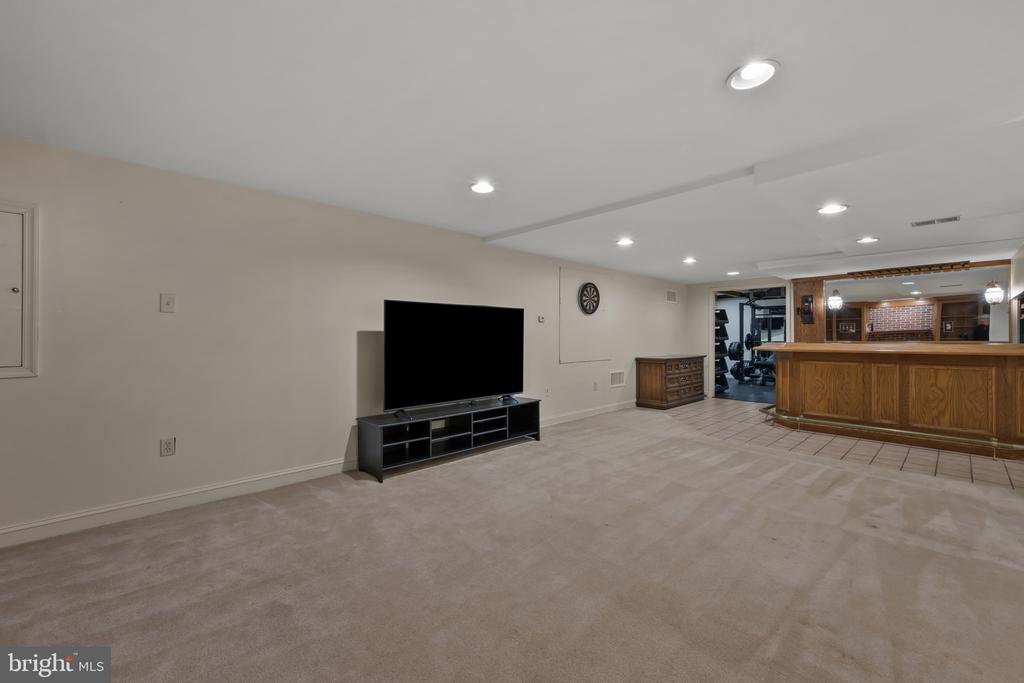 14660 VIBURNUM DRIVE