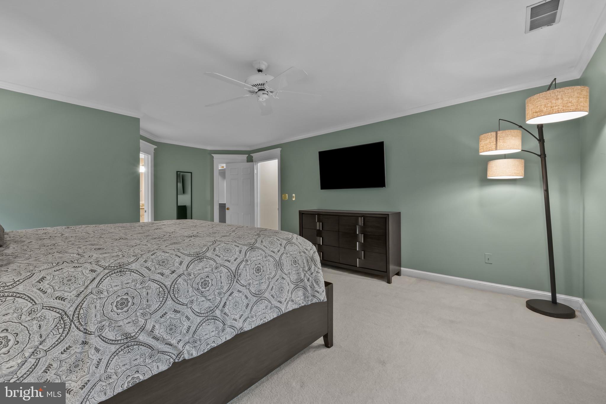 14660 VIBURNUM DRIVE