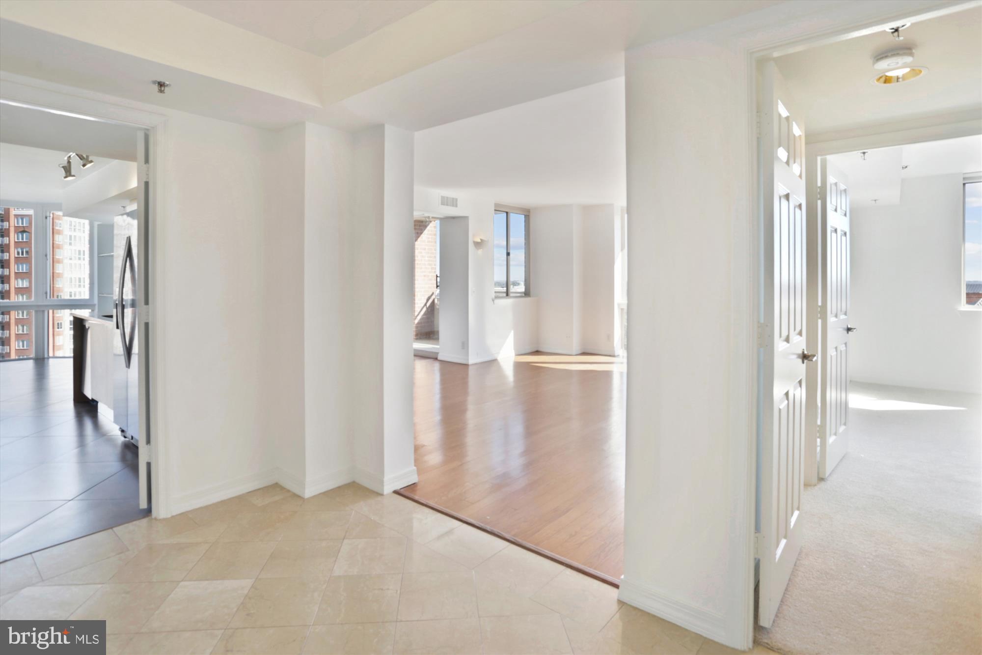 5809 NICHOLSON LANE 1402