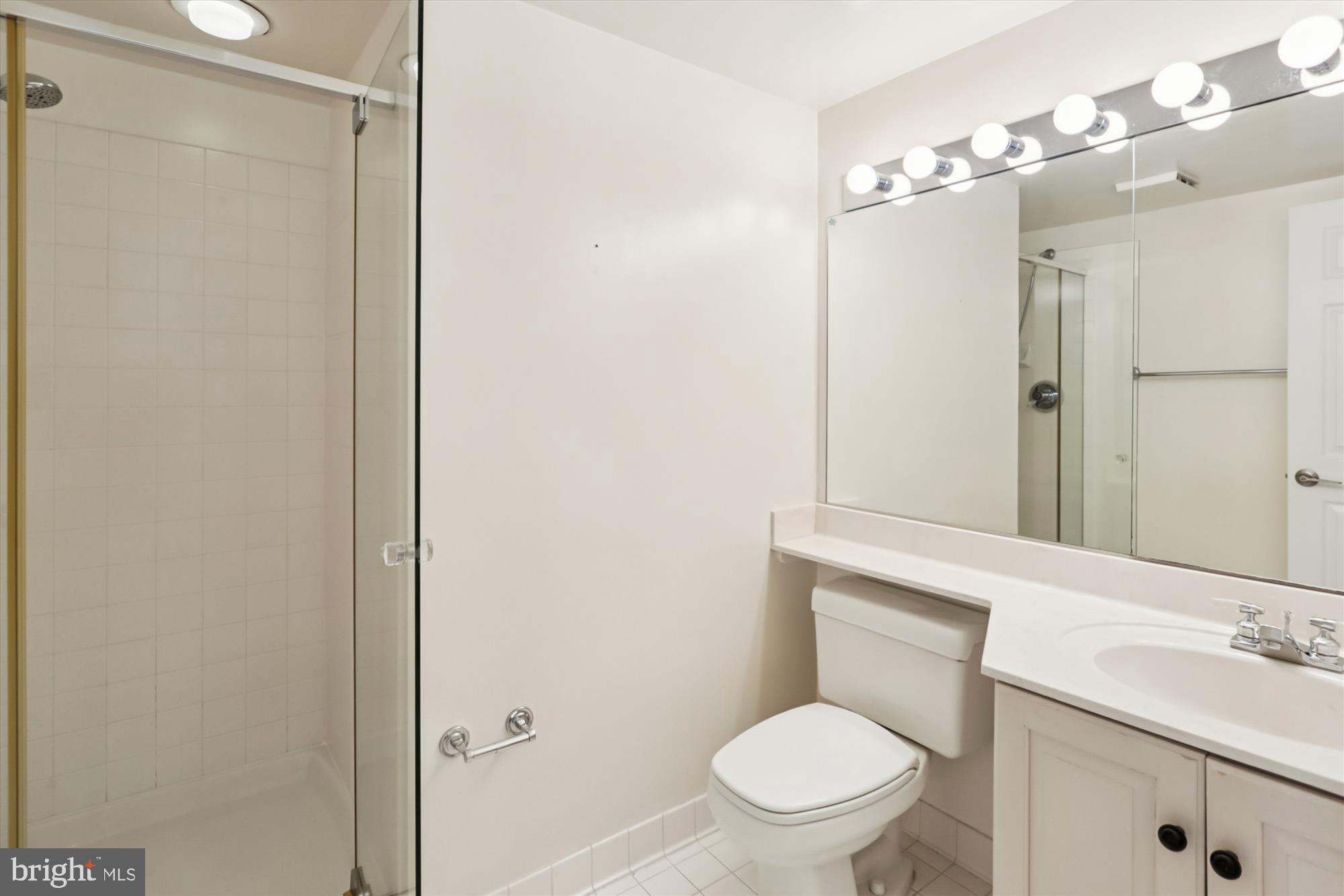 5809 NICHOLSON LANE 1402