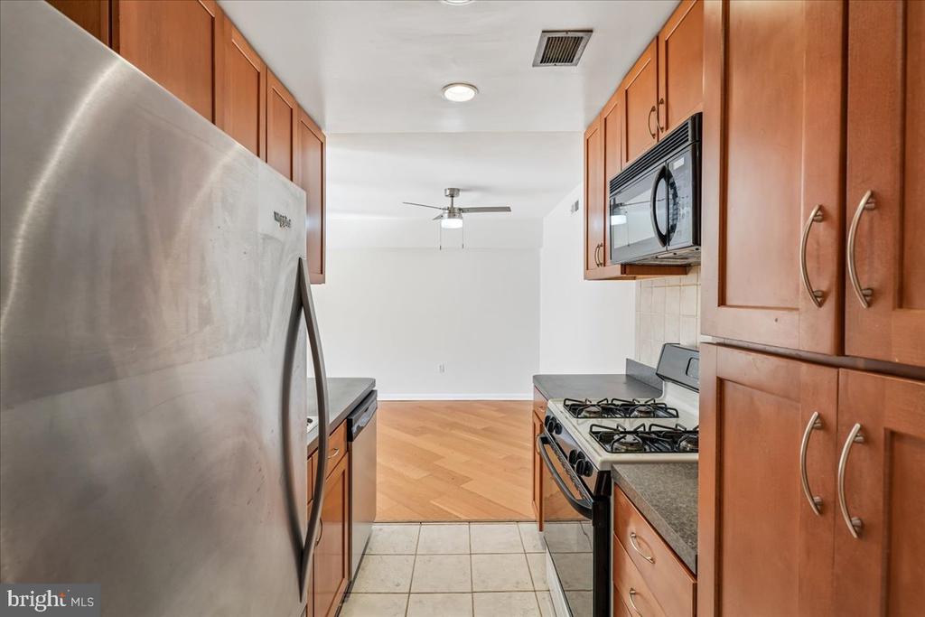 4970 BATTERY LANE 409