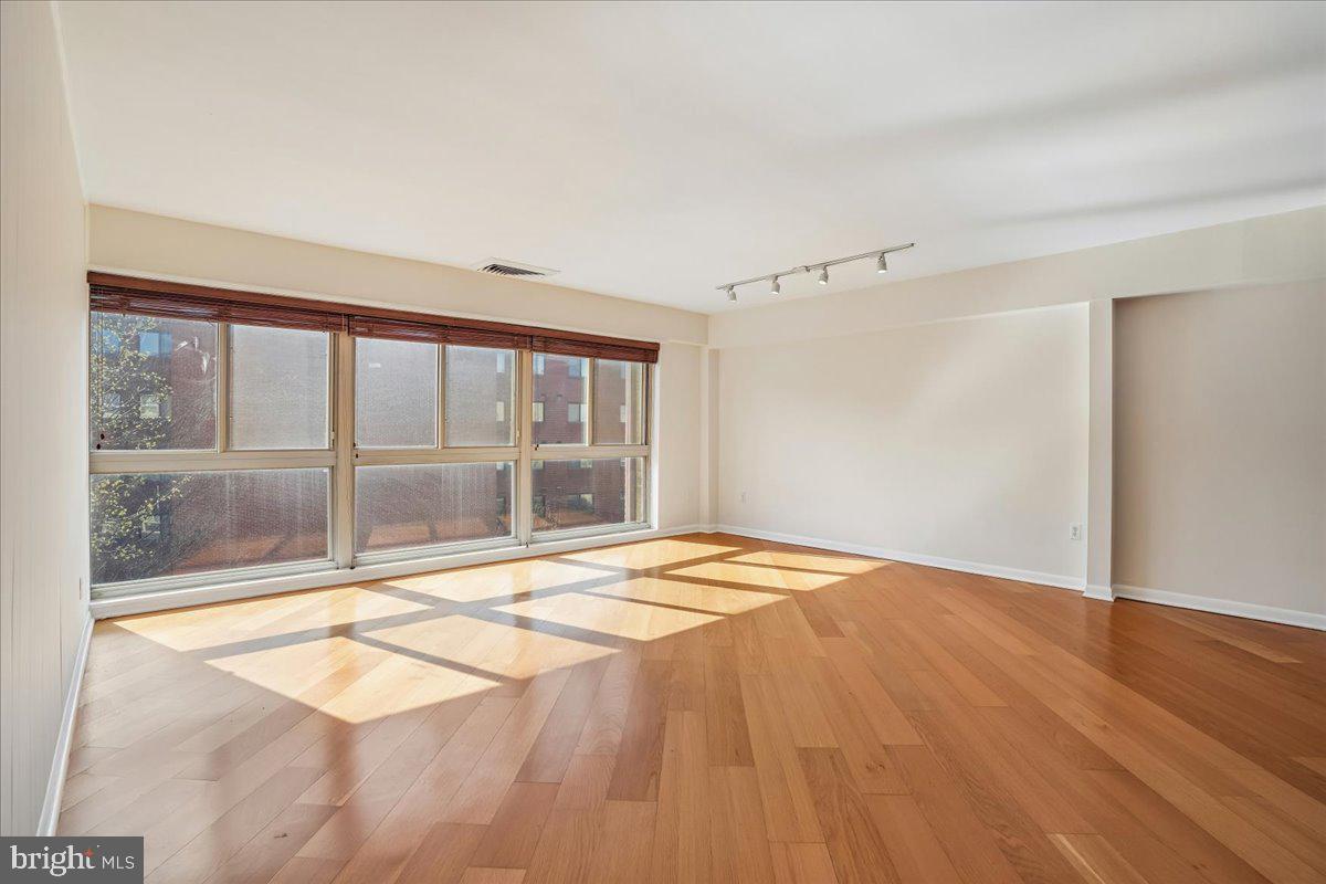 4970 BATTERY LANE 409