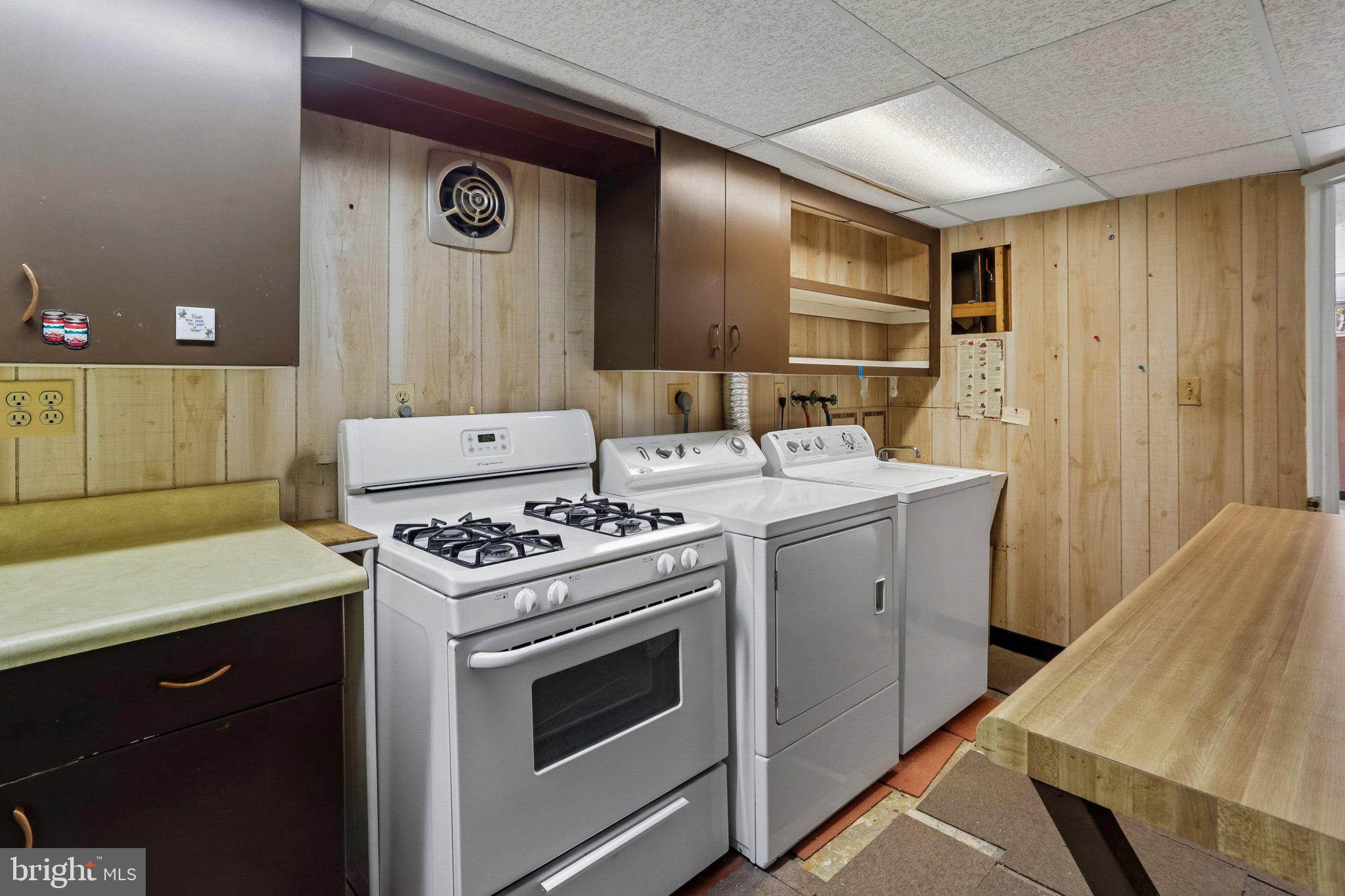 12809 CALDWELL STREET